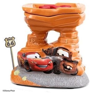 Scentsy Disney Pixar Cars Lightning McQueen and Tow Mater Wax Warmer